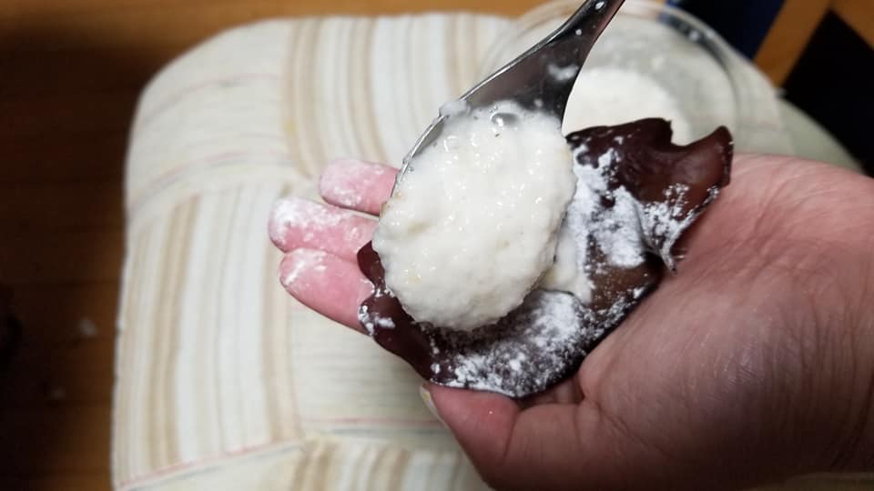 【満天★青空レストラン】肉厚きくらげのふわふわ大和揚げ（やまとあげ）きくらげにすりおろしたヤマトイモをのせる